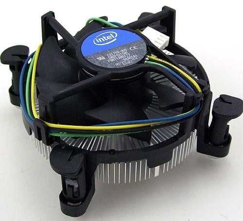 Fan Cooler con los Disipadores de CPU