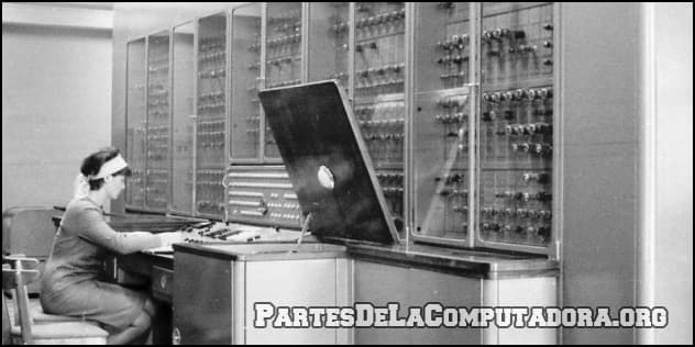 Computadora de la primera generacion